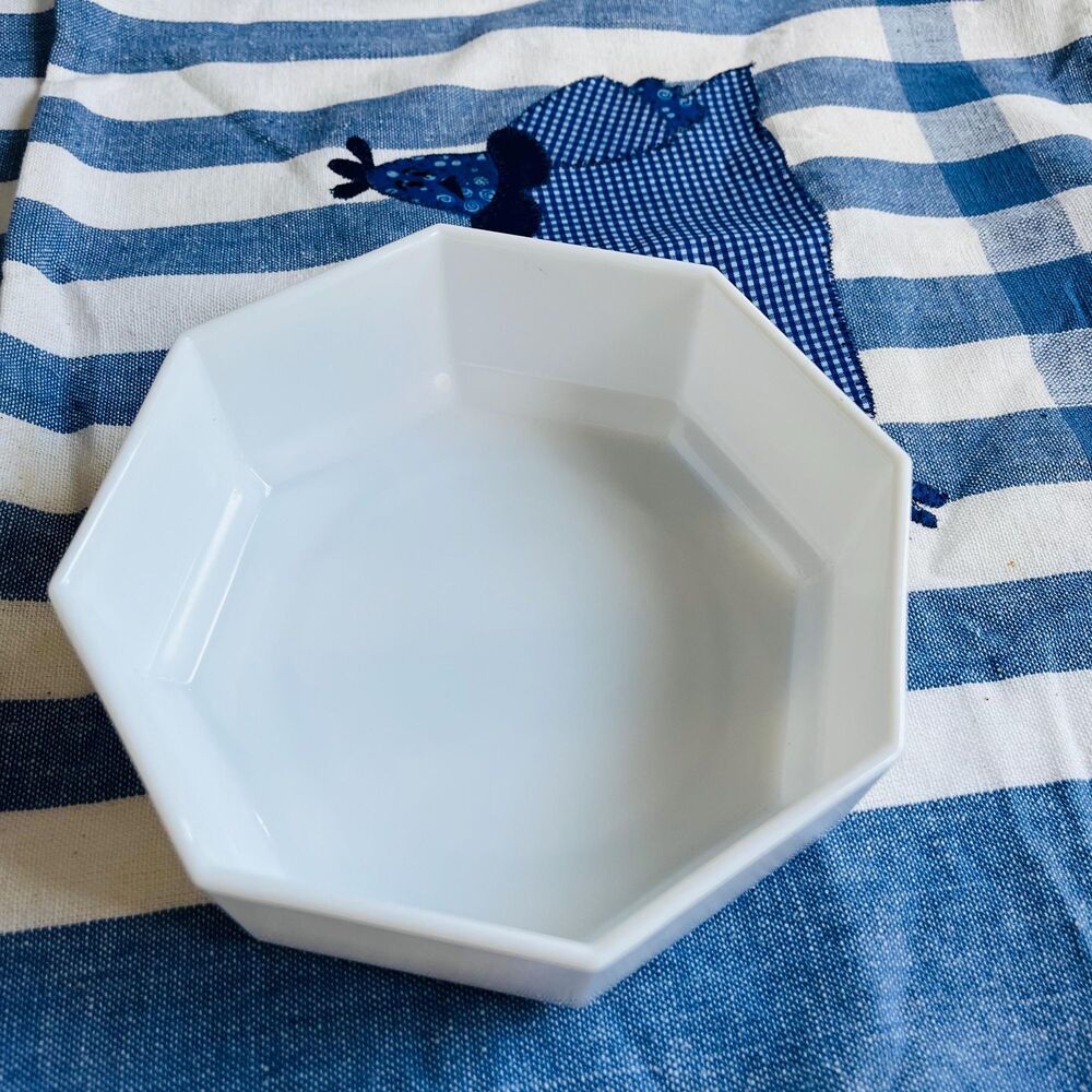Vintage Arcoroc France Octime White Octagon Cereal Bowls  Soup Serveware